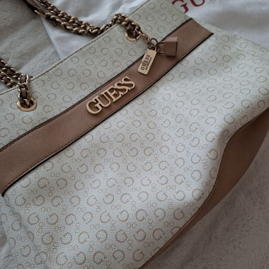 Sac bandouliere Guess