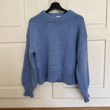 Maglione in maglia blu Mango