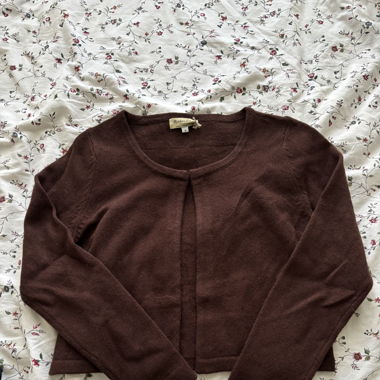 Pull brun 