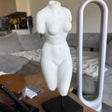 Busto decorativo femminile