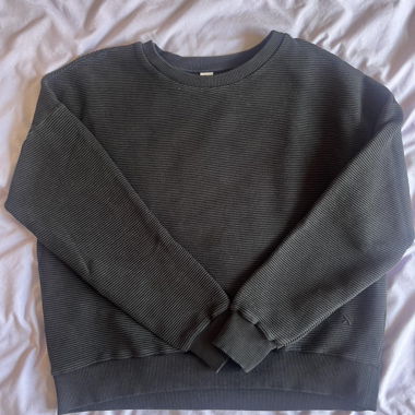 sustainable sweatshirt