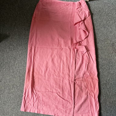 Pink skirt