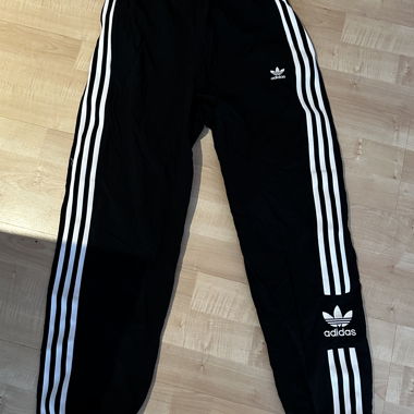 Adidas Tracksuit Hose. Grösse 38