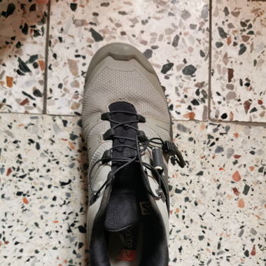 Salomon Trekking Schuh