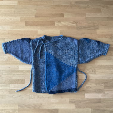 Jacke/Wickeljacke Wolle Strick Gr. L blau cool