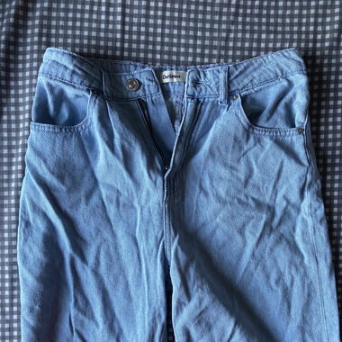 Jorts ( Jeans shorts baggy) Outfitters