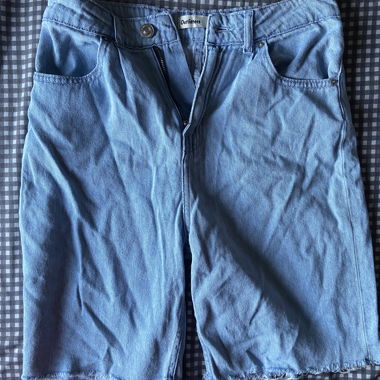 Jorts ( Jeans shorts baggy) Outfitters