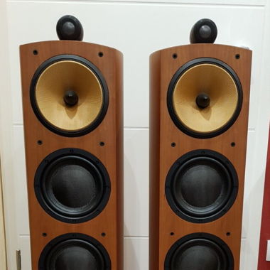 B&W 804 Nautilus Standlautsprecher