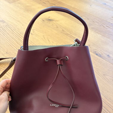 Borsa bucket Lancaster color vino/bordeaux