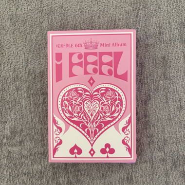 Album (G)I-dle I FEEL 6. Mini QUEEN Version
