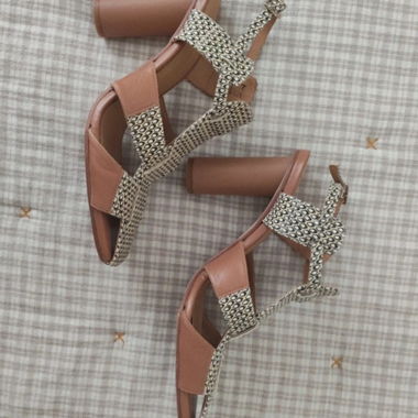 Patterned Block Heel Sandals 37