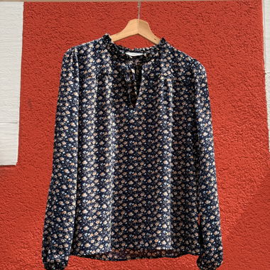 Blouse fluide à manches longues à motifs floraux