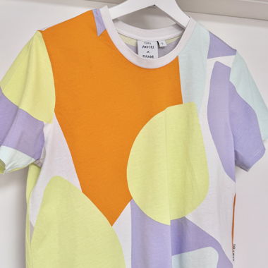 T-shirt grafica Yael Anders per Manor