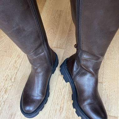Bottes brun foncé