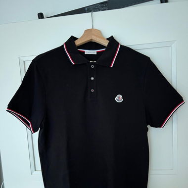 Moncler Polo-Shirt Grösse M inkl. Verpackung