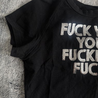 T-shirt nero statement