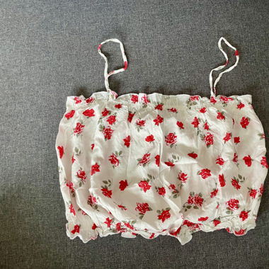 Crop Top with Flowers from Tezenis 