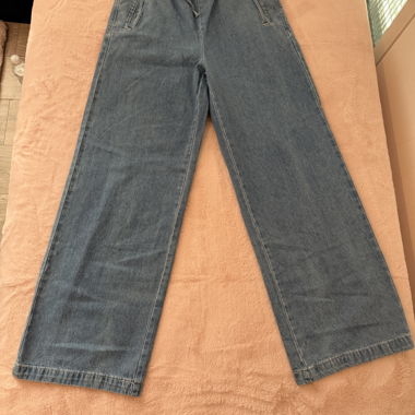 Wide jeans