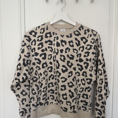 Leoprint Pullover