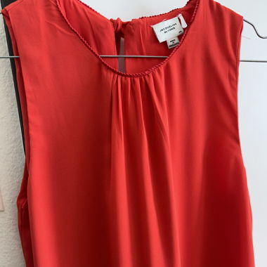 Top Rouge taille XS