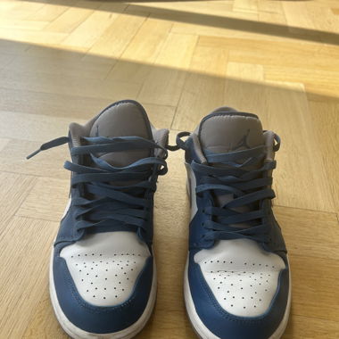 Nike Air Jordan low 