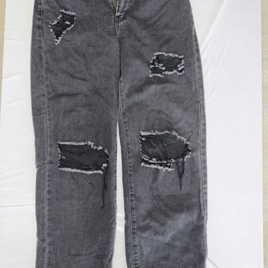 Grey Destroyed Jeans