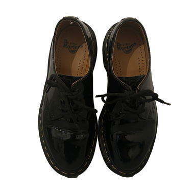 DR. MARTENS