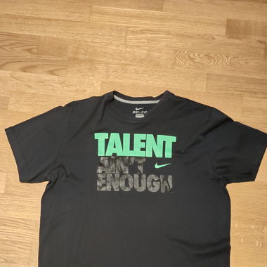T-Shirt Nike