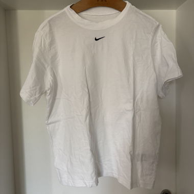 T-shirt Nike