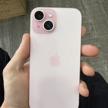 iPhone 15 Rose 128 GB