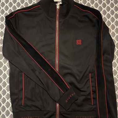 Jaquette Givenchy en taille M