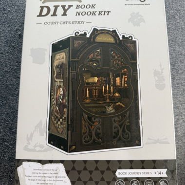 ROLIFE Kit DIY Book Nook SD03 Cat
