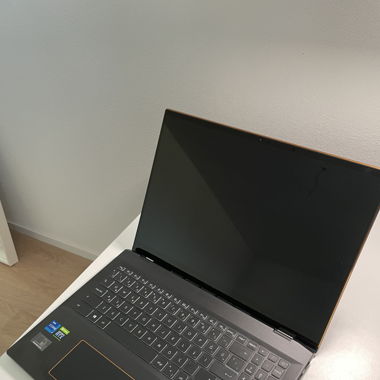 MSI Summit E16 Flip A11UCT