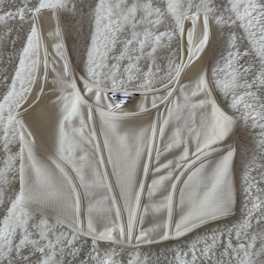 Carino top corto bianco/crema