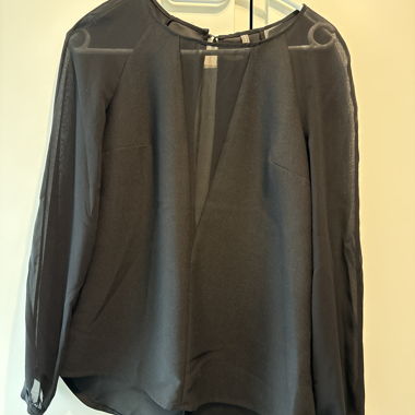 Blouse noir légèrement transparente Naf-naf