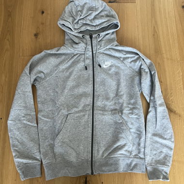 Nike Jäckchen