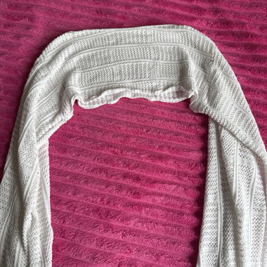 Weisser Strickoberteil