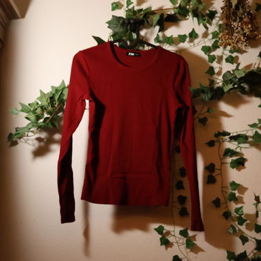 Maglia a maniche lunghe rossa