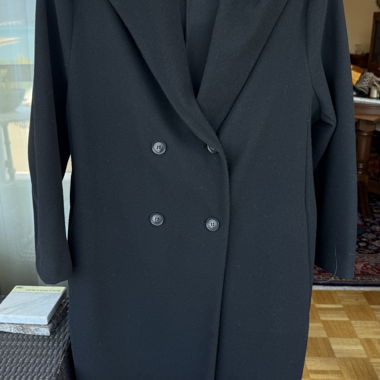 Cappotto blazer nero con cappuccio Zara
