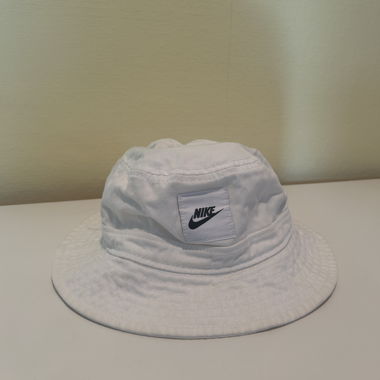 Nike Fischerhut
