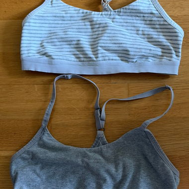 2 bras, size S