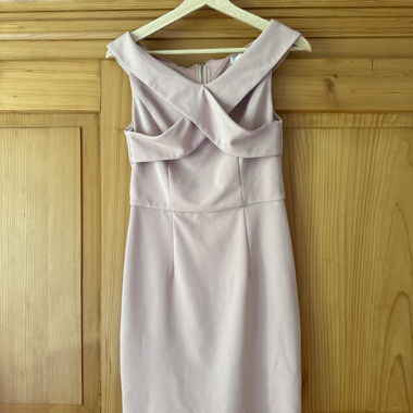 Kurzes Kleid