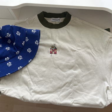 Chapeau de pêcheur Fischerhut et t-shirt assorti