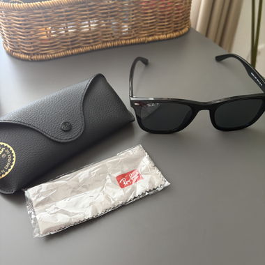 Lunettes Ray-Ban - 4391d polarisées