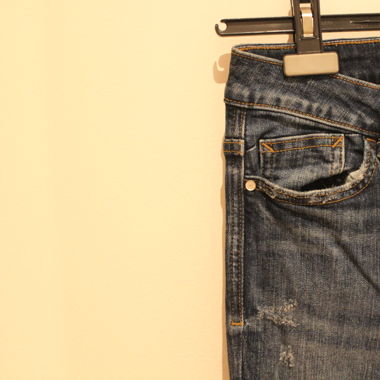 Pantaloni jeans