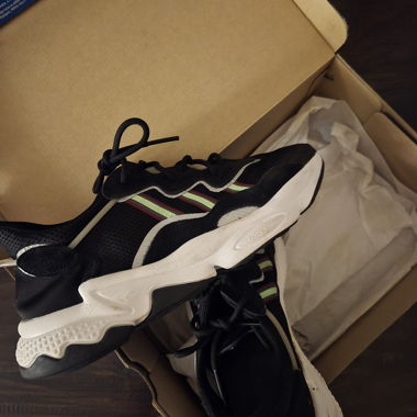Adidas sneakers noires