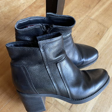 Leder Stiefel mit Absatz