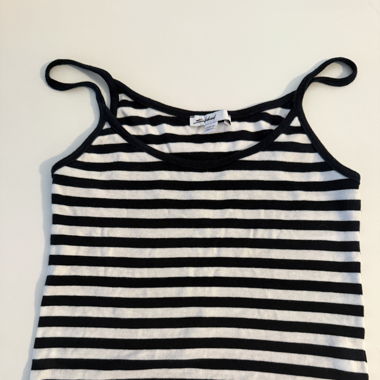 Subdued top