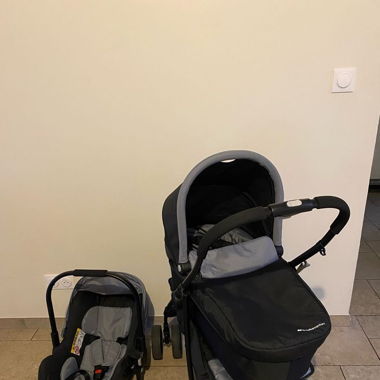 Poussette à Vendre