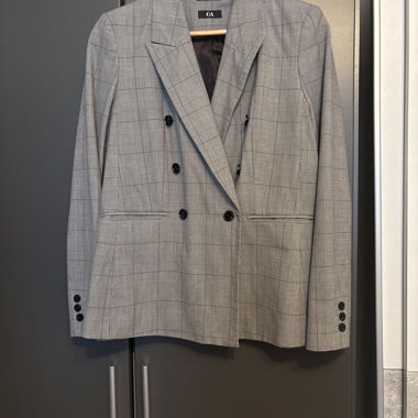 Blazer gris à carreaux C&A